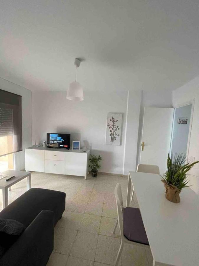 Renovated And Newly Furnished 3 Bedroom Apartment San Fernando Exterior foto