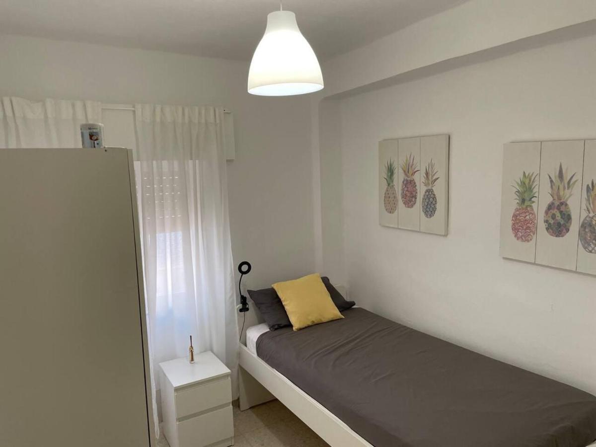Renovated And Newly Furnished 3 Bedroom Apartment San Fernando Exterior foto